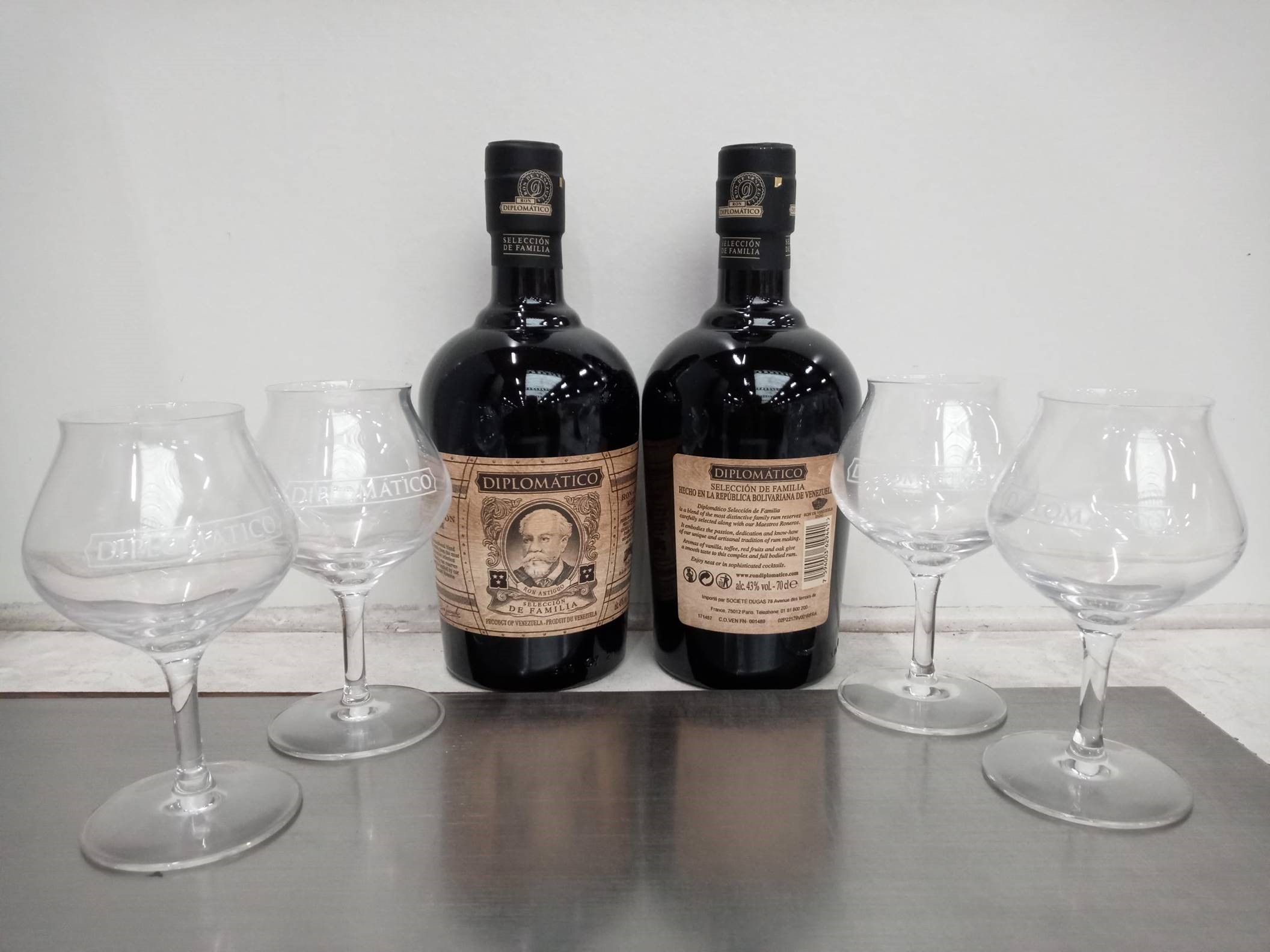 Diplomatico Seleccion de Familia